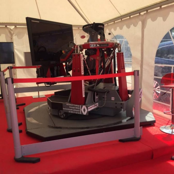 SimCars GP pr&eacute;sent sur le stand RENAULT COLMAR &agrave; la foire aux vins de Colmar Illkirch-Graffenstaden 0