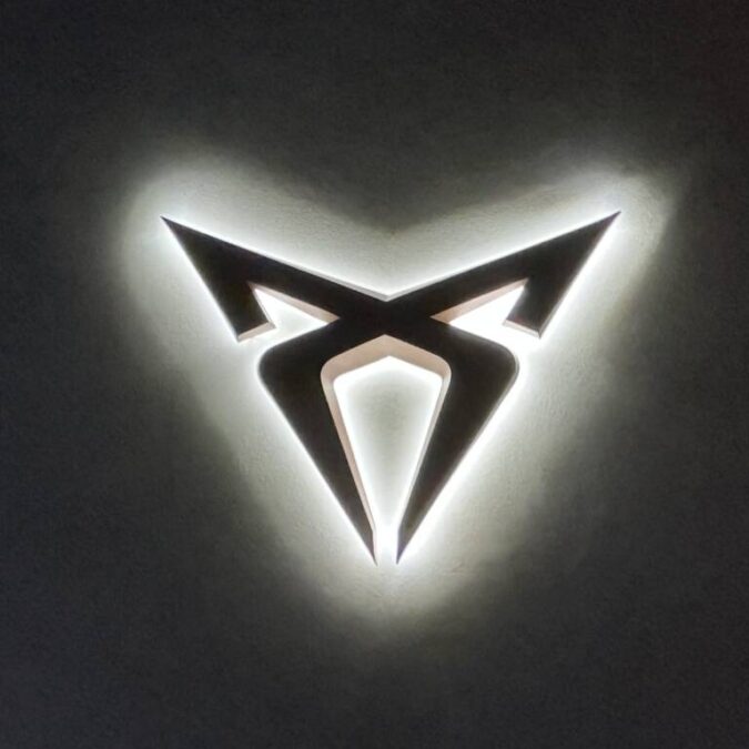 Inauguration Centre CUPRA Strasbourg Bischwiller 0